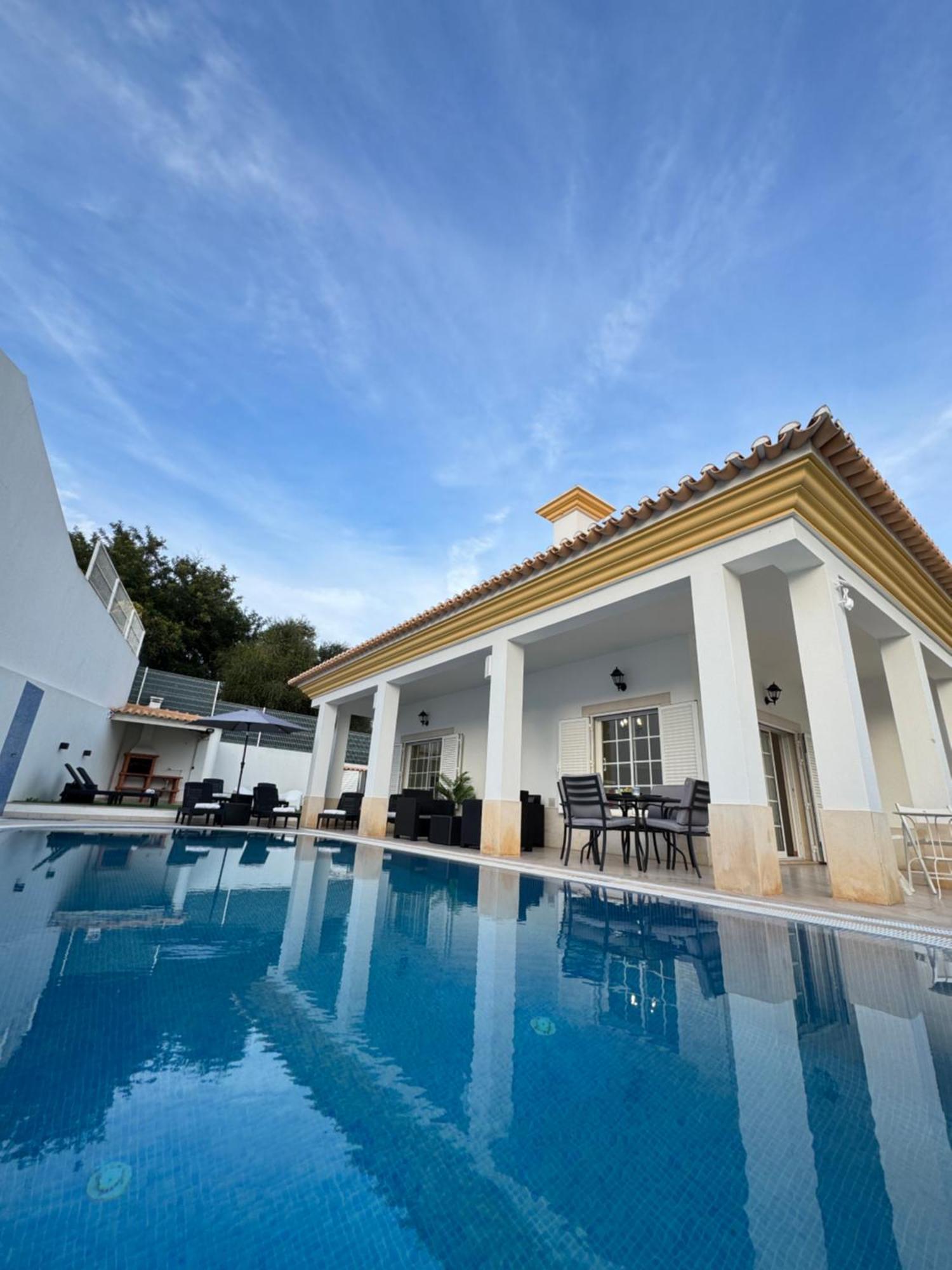 Villa Bonita Guesthouse Albufeira Old Town Exteriér fotografie